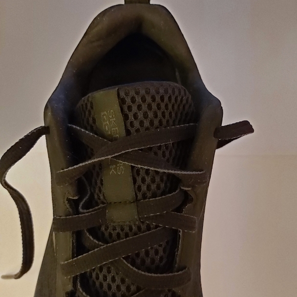 Skechers Men's Gowalk Arch Fit-Athletic Workout Walking Shoe - Picture 9 of 16